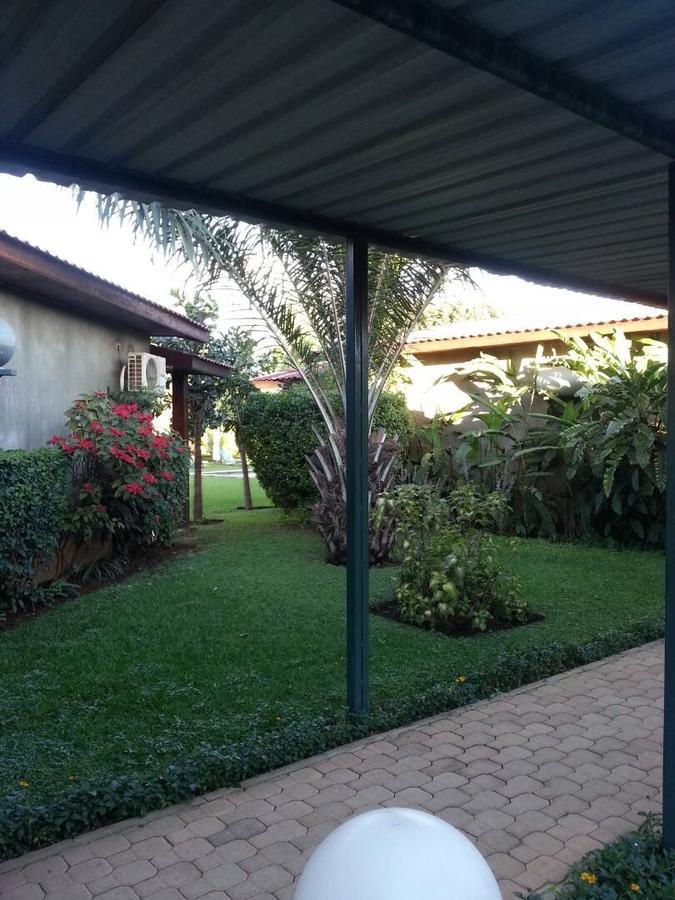 Planet Hotel Hollybum Lubumbashi Kültér fotó