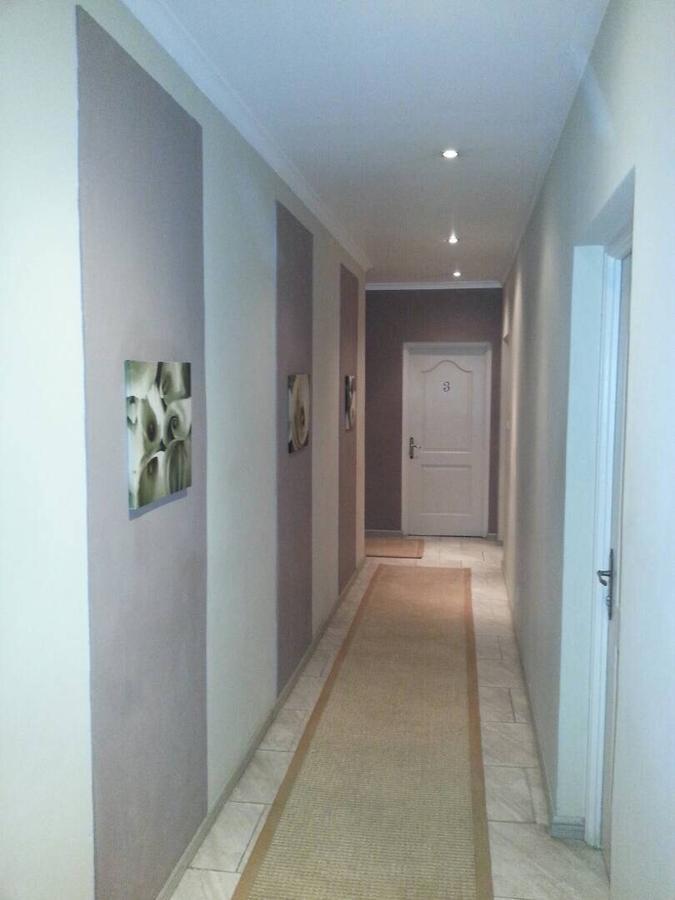 Planet Hotel Hollybum Lubumbashi Kültér fotó